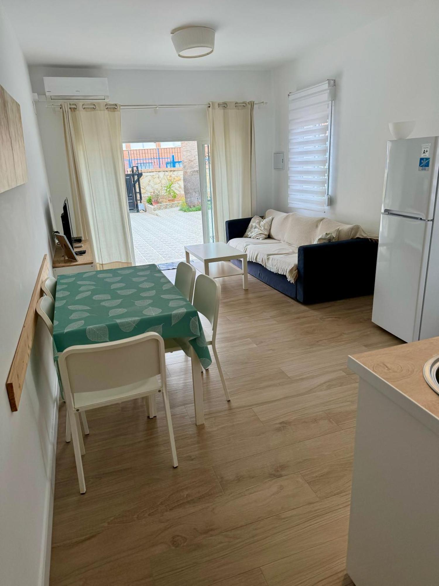 Villa Ana Apartments 貝尼多姆 外观 照片