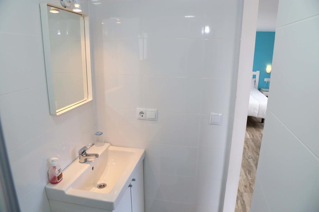 Villa Ana Apartments 貝尼多姆 外观 照片